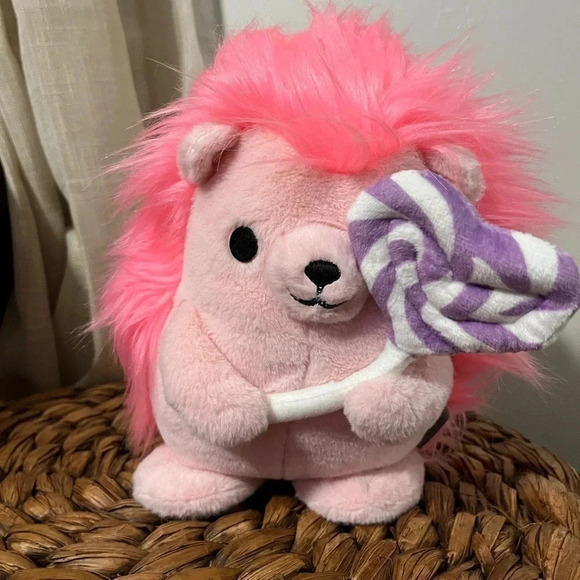 Hallmark Pink Singing Hedgehog Musical Plush Lollipop Valentine 9" Sweet Treat - Picture 8 of 8